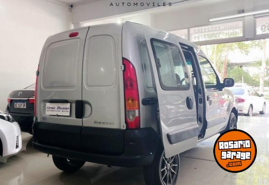 Utilitarios - Renault KANGOO 5 ASIENTOS 2016 Nafta  - En Venta