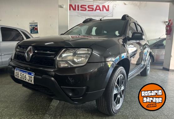 Autos - Renault Duster Dakar 4x4 2017 GNC  - En Venta