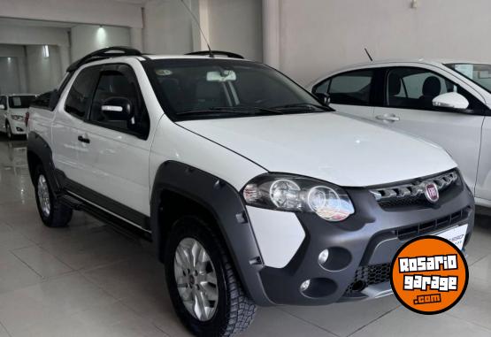 Utilitarios - Fiat STRADA ADVENTURE 2015 GNC 119000Km - En Venta