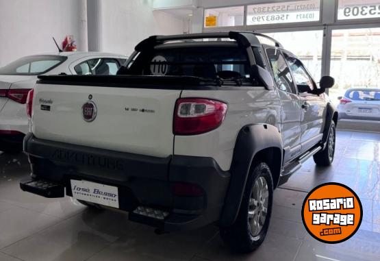 Utilitarios - Fiat STRADA ADVENTURE 2015 GNC 119000Km - En Venta