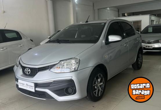 Autos - Toyota ETIOS 2018 Nafta 70000Km - En Venta