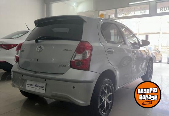 Autos - Toyota ETIOS 2018 Nafta 70000Km - En Venta