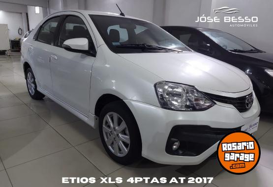 Autos - Toyota ETIOS 2017 Nafta 90000Km - En Venta