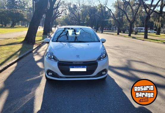 Autos - Peugeot 208 FELINE 2020 Nafta 40000Km - En Venta