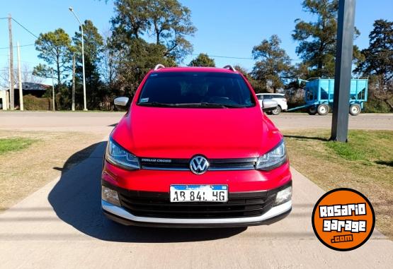 Autos - Volkswagen Suran Cross 1.6L 2016 Nafta 93500Km - En Venta