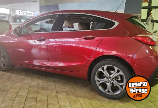 Autos - Chevrolet CRUZE LTZ AT 5P 2017 Nafta 100000Km - En Venta