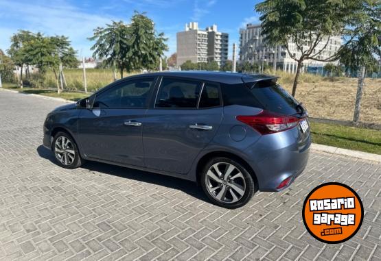 Autos - Toyota Yaris S 2021 Nafta 60000Km - En Venta