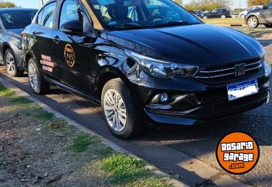 Autos - Fiat Cronos 2022 GNC 50000Km - En Venta