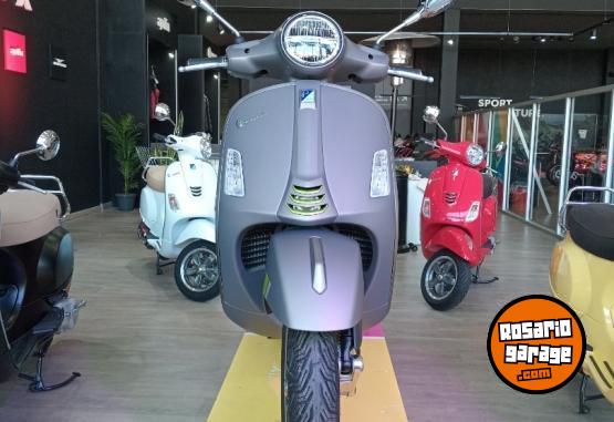 Motos - Vespa GTS300 Super Tech 2024 Nafta  - En Venta