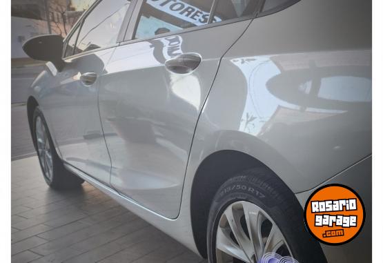 Autos - Chevrolet CRUZE LT 4PTAS 2016 Nafta 103000Km - En Venta