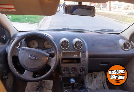 Autos - Ford 2003 2003 GNC 288000Km - En Venta