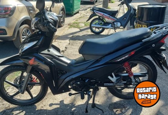 Motos - Honda Wave 2022 Nafta 4000Km - En Venta