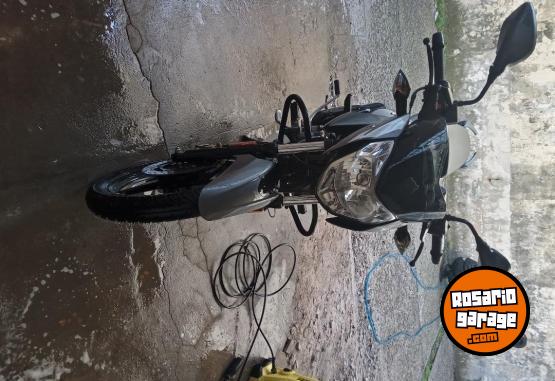 Motos - Bajaj Rouser Ns 125 2021 Nafta 14000Km - En Venta