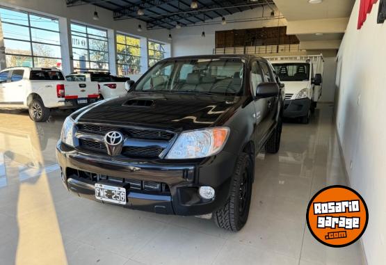 Camionetas - Toyota Hilux 2006 Diesel 245000Km - En Venta