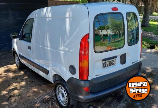 Utilitarios - Renault Kangoo 2014 GNC 210000Km - En Venta