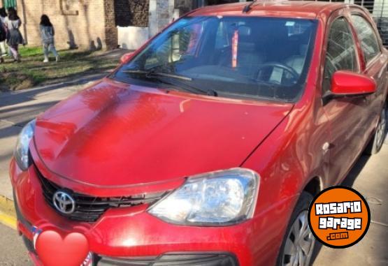 Autos - Toyota Etios x 1.5 2022 Nafta 30000Km - En Venta