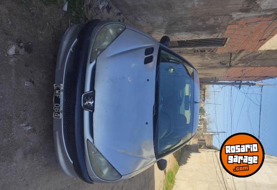 Autos - Peugeot 206 2005 Diesel 111111Km - En Venta