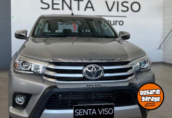 Camionetas - Toyota Hilux SRX 2018 Diesel 105000Km - En Venta