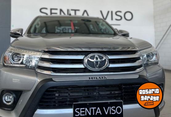 Camionetas - Toyota Hilux SRX 2018 Diesel 105000Km - En Venta