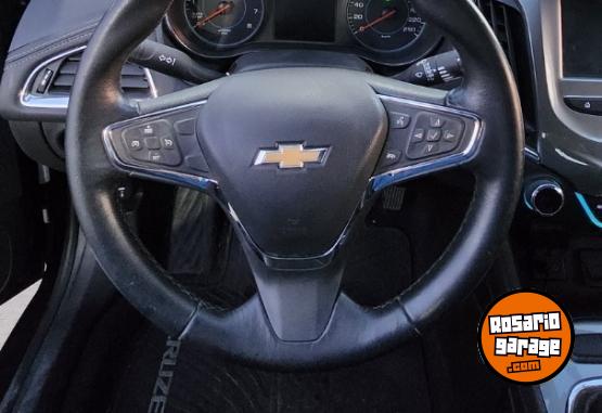 Autos - Chevrolet Cruze 2017 Nafta 60000Km - En Venta