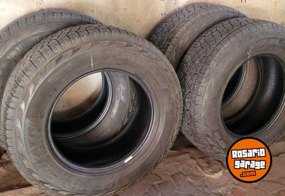 Accesorios para Autos - Cubiertas pirelli 265 65 17 - En Venta