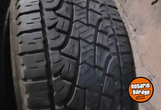 Accesorios para Autos - Cubiertas pirelli 265 65 17 - En Venta