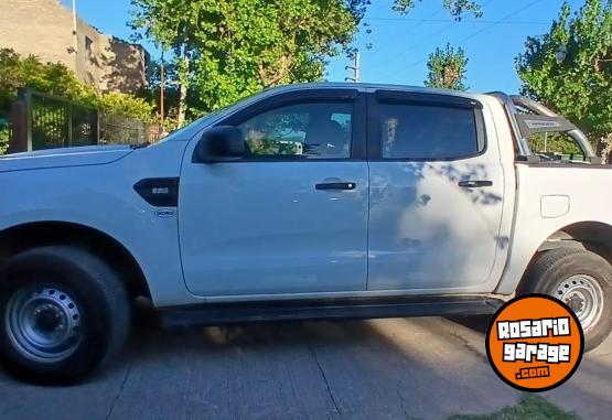 Camionetas - Ford Ranger 2017 Diesel 145000Km - En Venta