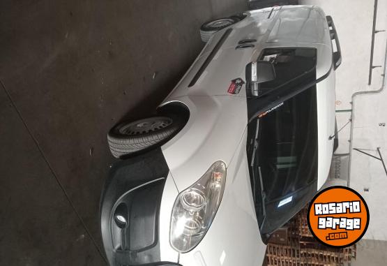 Utilitarios - Fiat doblo 2013 Nafta 134000Km - En Venta