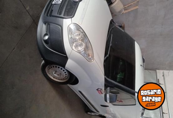 Utilitarios - Fiat doblo 2013 Nafta 134000Km - En Venta