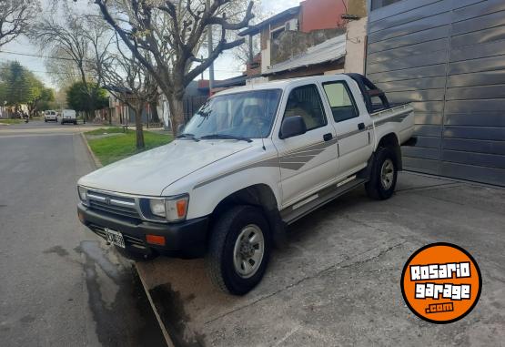 Camionetas - Toyota Hilux 1999 Diesel 390000Km - En Venta