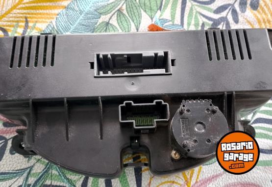 Accesorios para Autos - Comando climatizador Focus ghia 2007 - En Venta