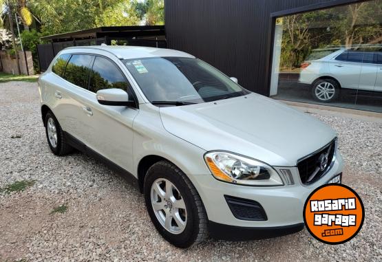 Camionetas - Volvo XC60 T6 4x4 AUTOMATICA 2012 Nafta 90000Km - En Venta