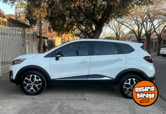 Autos - Renault Captur 1.6 Intense 2019 Nafta 26000Km - En Venta