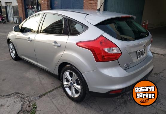 Autos - Ford FOCUS 1.6 5P S 2014 Nafta 145000Km - En Venta