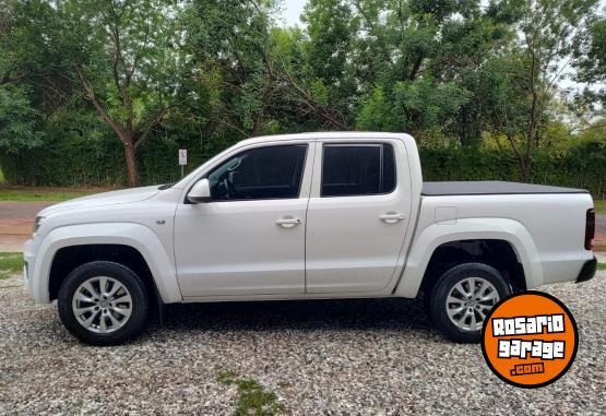 Camionetas - Volkswagen AMAROK V6 4X4 AT 2022 Diesel 70000Km - En Venta