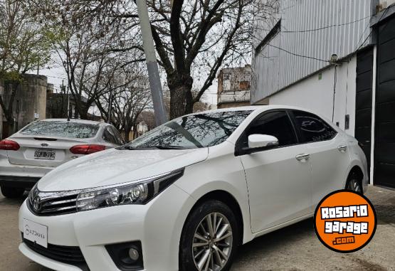 Autos - Toyota Corolla SEG AT 2017 Nafta 67500Km - En Venta