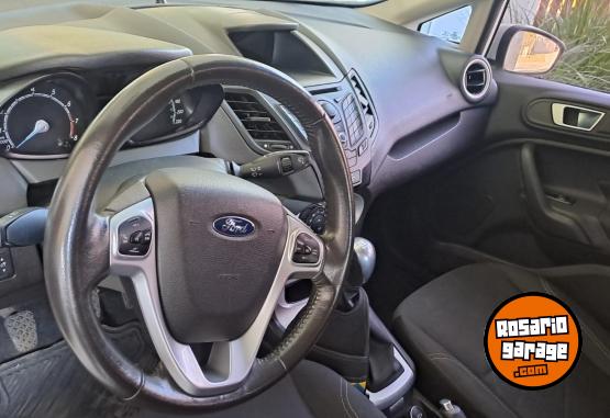 Autos - Ford Fiesta 2014 Nafta 50000Km - En Venta