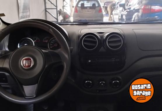 Autos - Fiat PALIO 1.4 ATTRACTIVE 5 2015 GNC 135000Km - En Venta