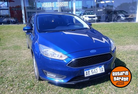 Autos - Ford FOCUS S 5 P 1.6 2017 Nafta 128000Km - En Venta