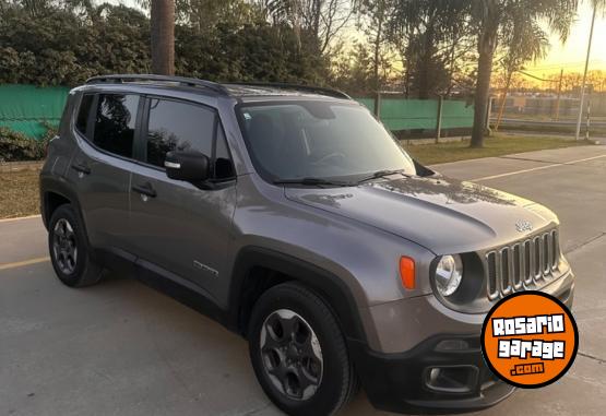 Camionetas - Chrysler Renegade sport plus A/T 2017 Nafta 120000Km - En Venta