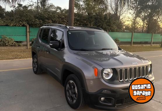 Camionetas - Chrysler Renegade sport plus A/T 2017 Nafta 120000Km - En Venta