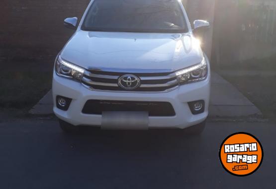 Camionetas - Toyota Hilux srx 4x4 automtica 2018 Diesel 27000Km - En Venta