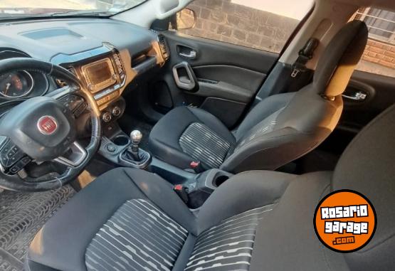 Camionetas - Fiat Toro Freedom 2017 Diesel 80000Km - En Venta