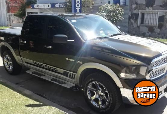 Camionetas - RAM 1500 laramie 2014 GNC 158000Km - En Venta