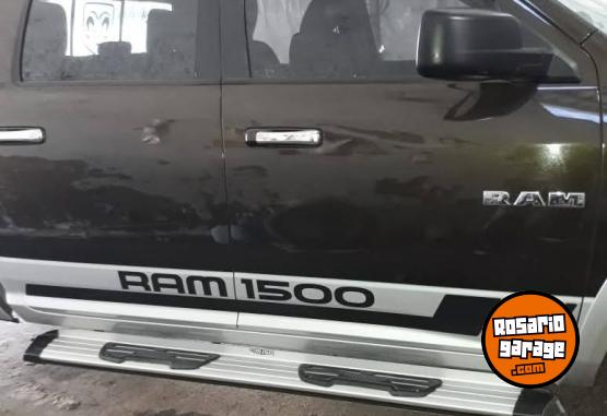 Camionetas - RAM 1500 laramie 2014 GNC 158000Km - En Venta