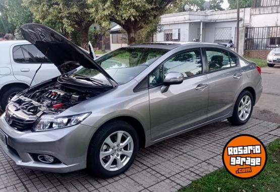 Autos - Honda Civic 2014 Nafta 102000Km - En Venta