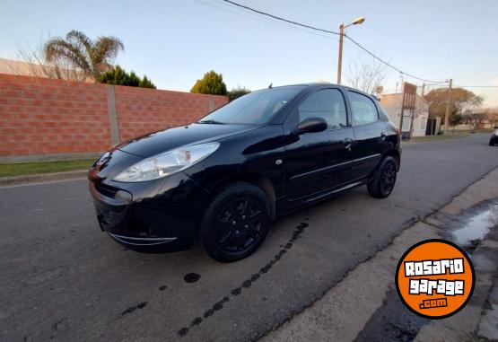 Autos - Peugeot 207xr 2011 Nafta 145000Km - En Venta