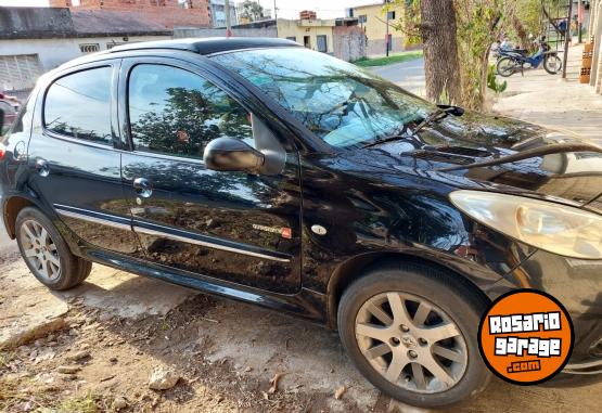 Autos - Peugeot 207 Quiksilver 2012 Nafta 158000Km - En Venta