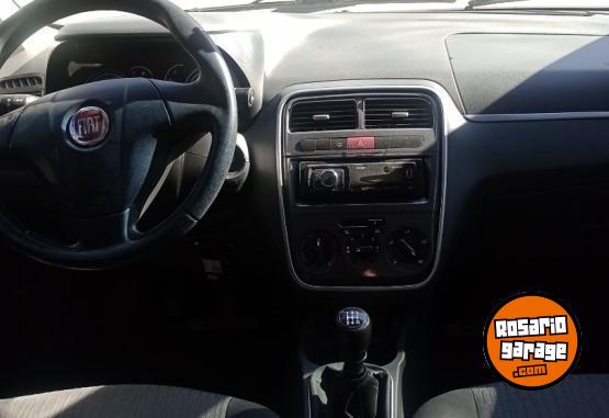 Autos - Fiat Punto 2012 GNC 124239Km - En Venta