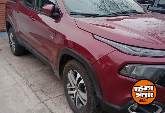 Camionetas - Fiat Toro Freedom 2018 Nafta 167000Km - En Venta